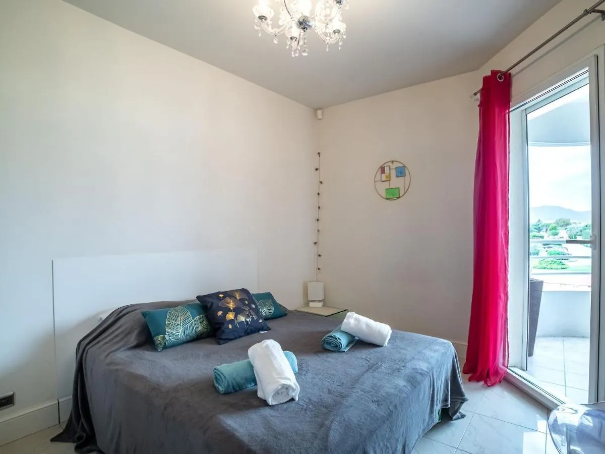 קאן Apartment Royal Palm By Interhome